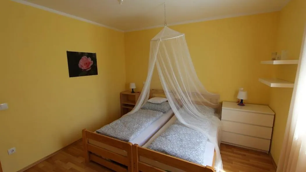 Apartments Grozdanic Sveti Vid-Miholjice 0*,